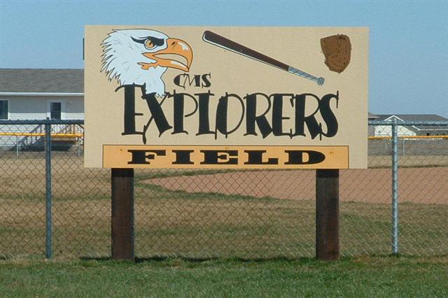 explorersfieldsign[1]_(Small)